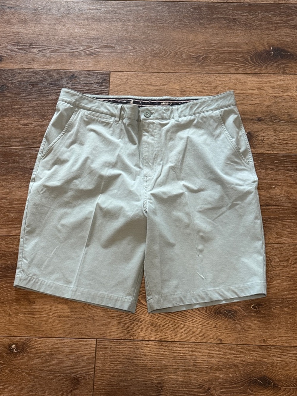 Johnnie-o light blue shorts‎ 38